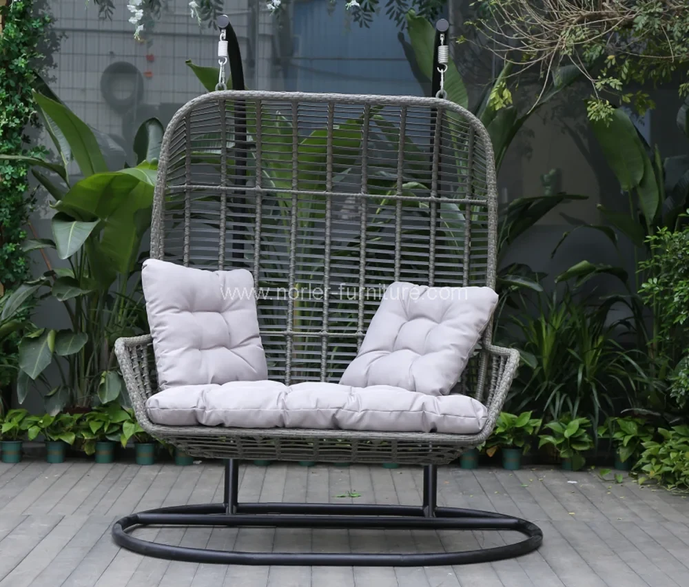 Outdoor Furniture PE Rattan Hanging Swing Chair