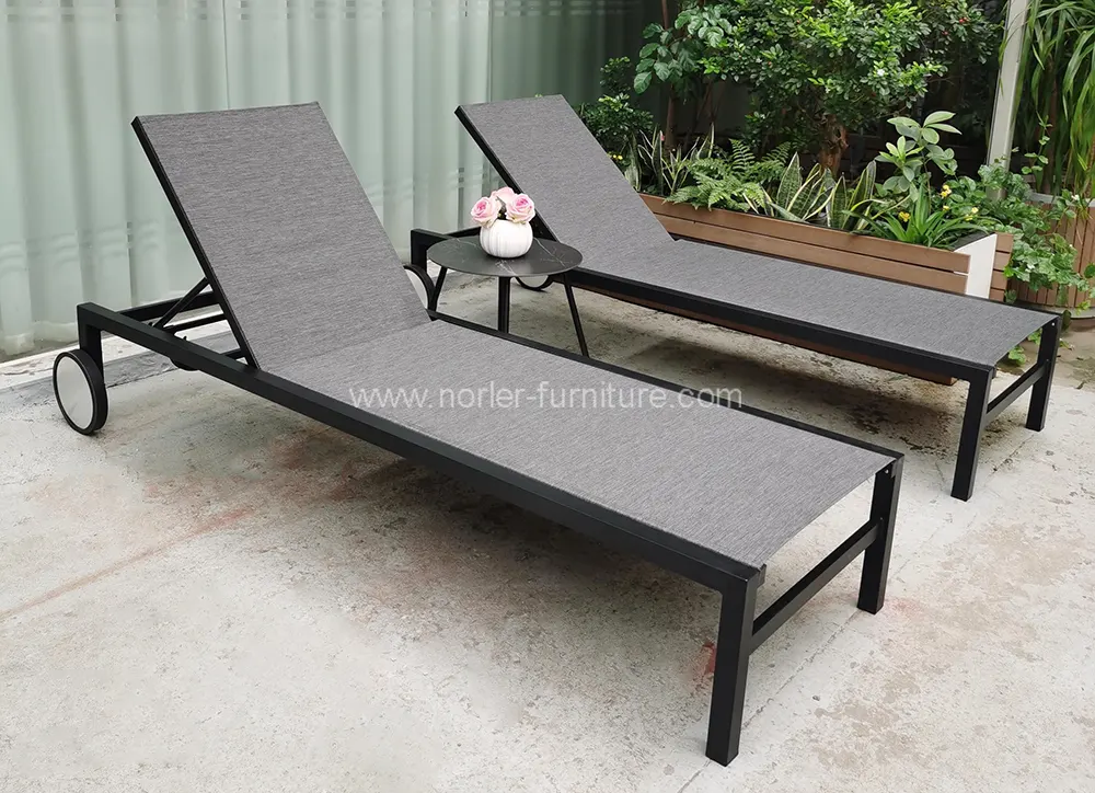 Outdoor Aluminum Frame With Wheels Sun Lounger